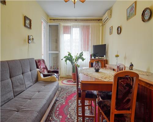 Apartament 3 camere zona Grivitei