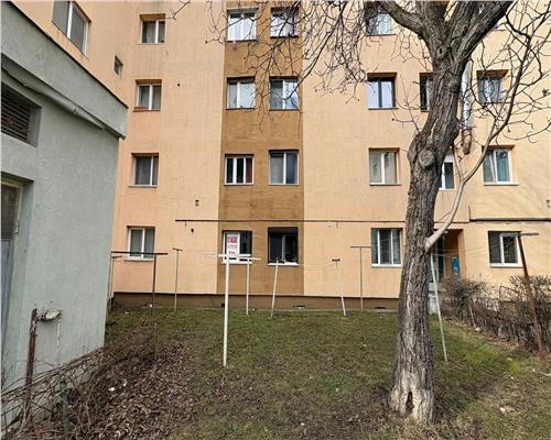 Centrul Civic, zona AFI, garsoniera de vanzare