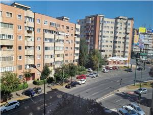 Centrul Civic, garsoniera mobilata si utilata - 369  Euro/luna